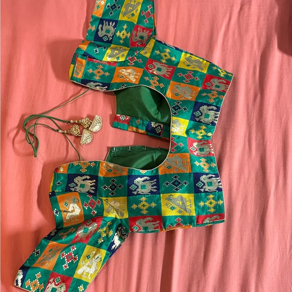 Yellow and Navy Blue Indian Traditional Outfit chaniya Choli - Picture 9 of 11